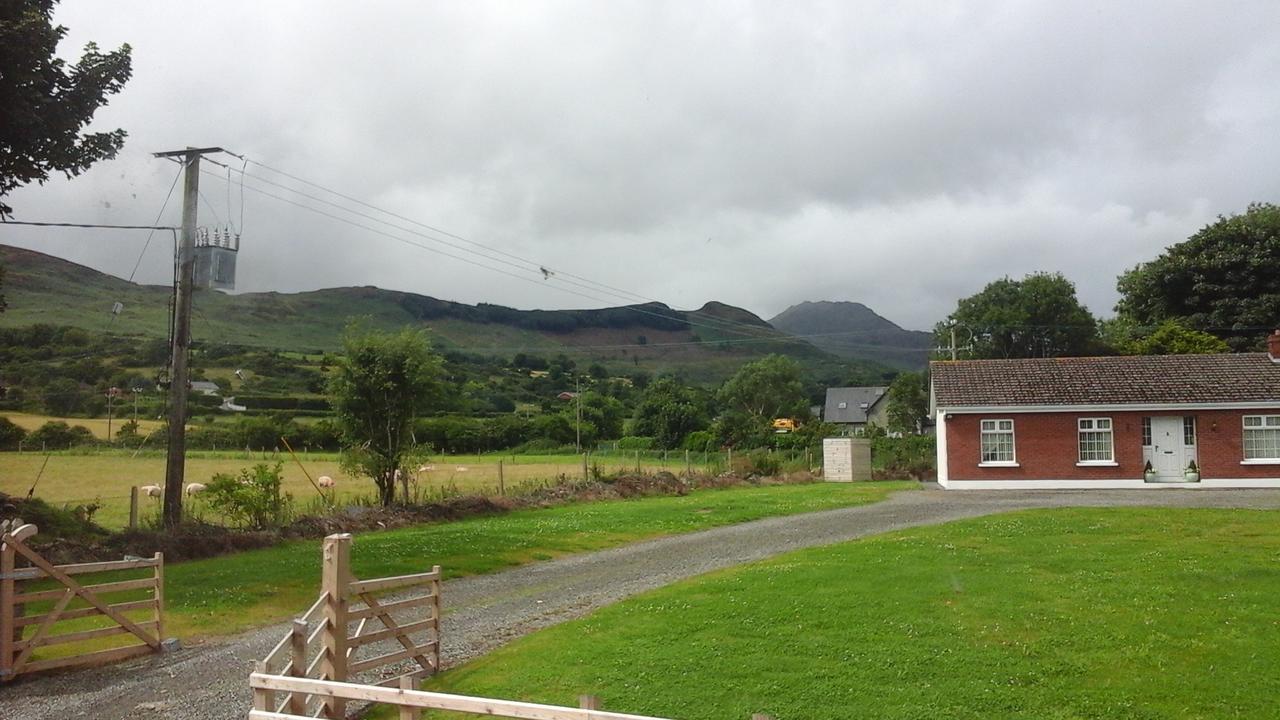 Long Acre Lodge Carlingford Exterior foto